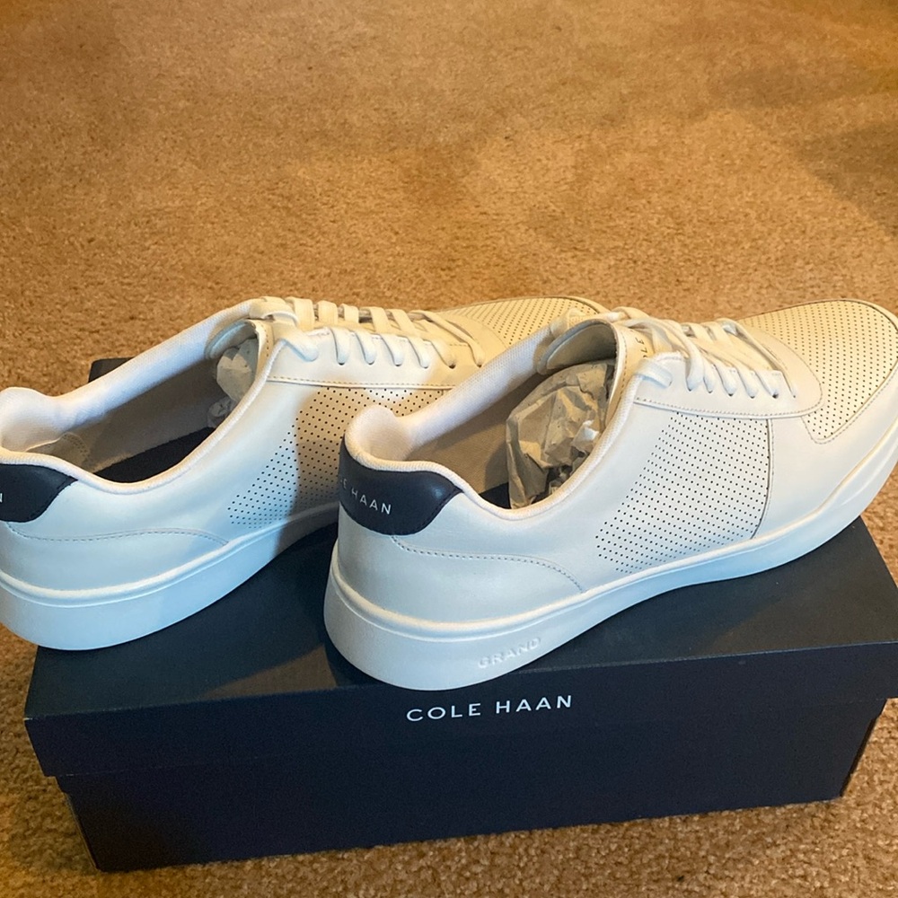 COLE HAAN Men’s Grand Crosscourt Modern Tennis Sneaker - size 11